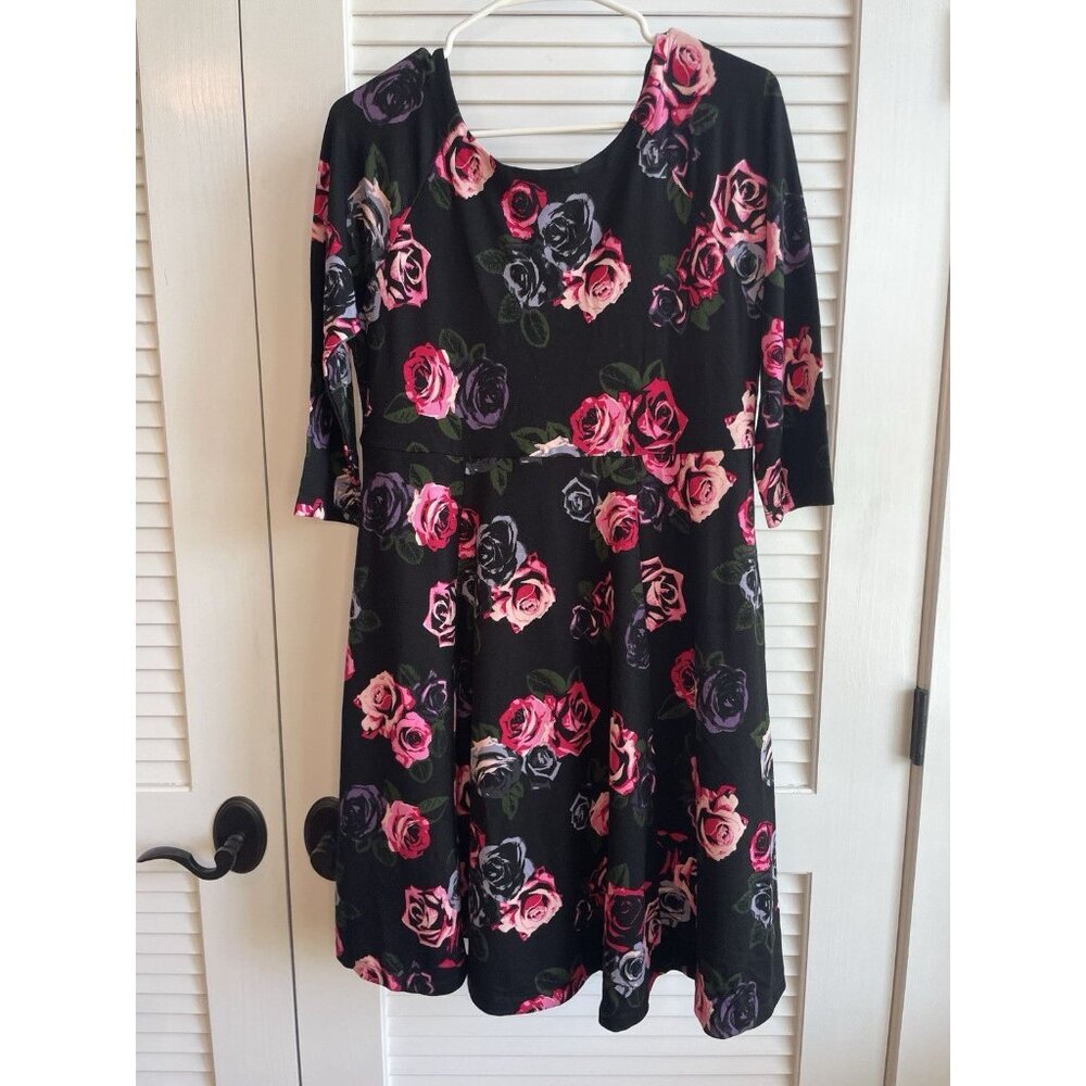 Torrid Betsey Johnson Black Floral Skater Dress Roses Size 00 (L 10/12)